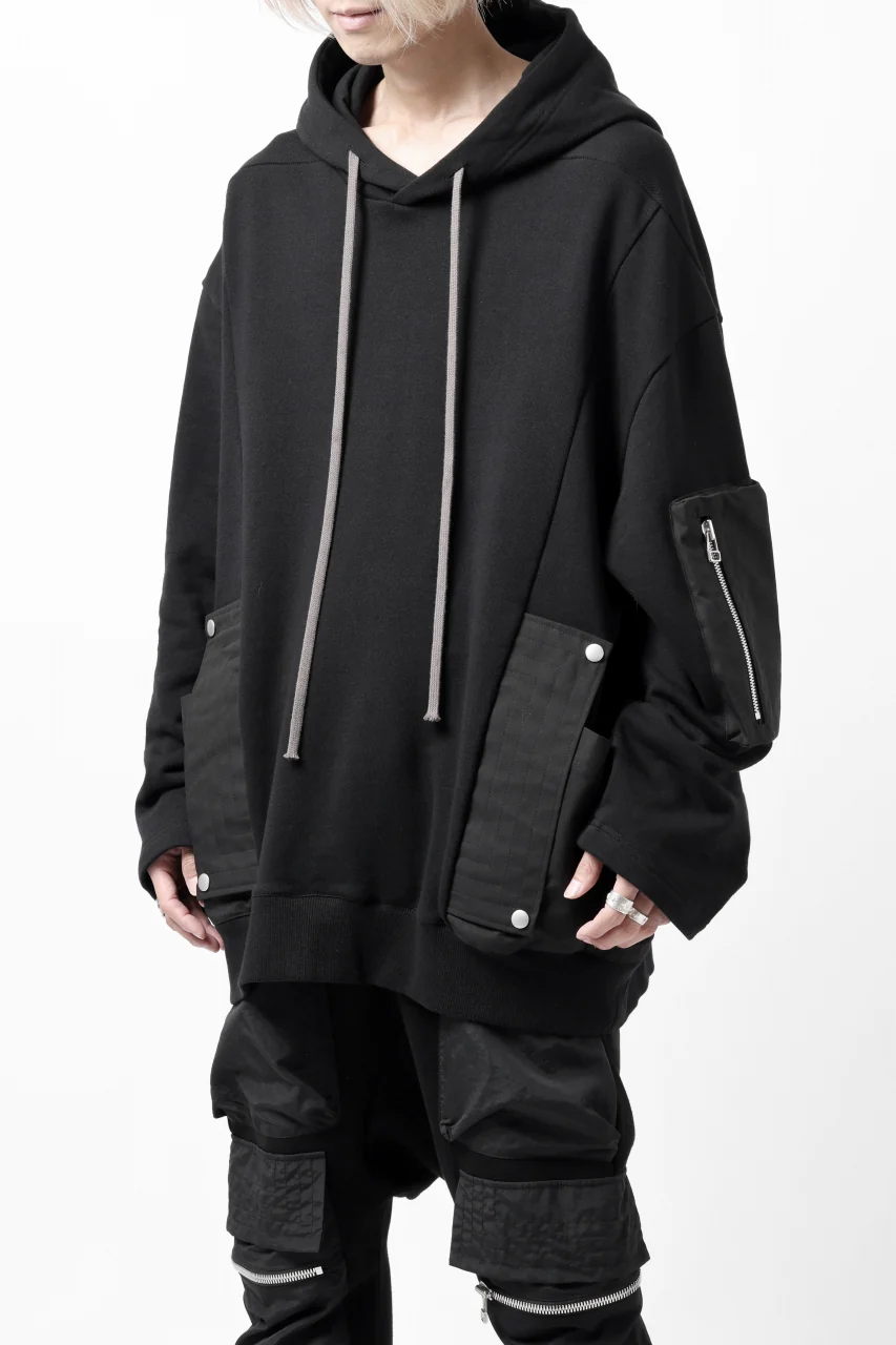 A.F ARTEFACT FLAP-DETAIL COMBINATION HOODIE / COTTON SWEAT (BLACK) - Image 2