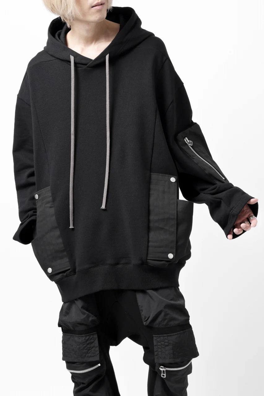 A.F ARTEFACT FLAP-DETAIL COMBINATION HOODIE / COTTON SWEAT (BLACK) - Image 4