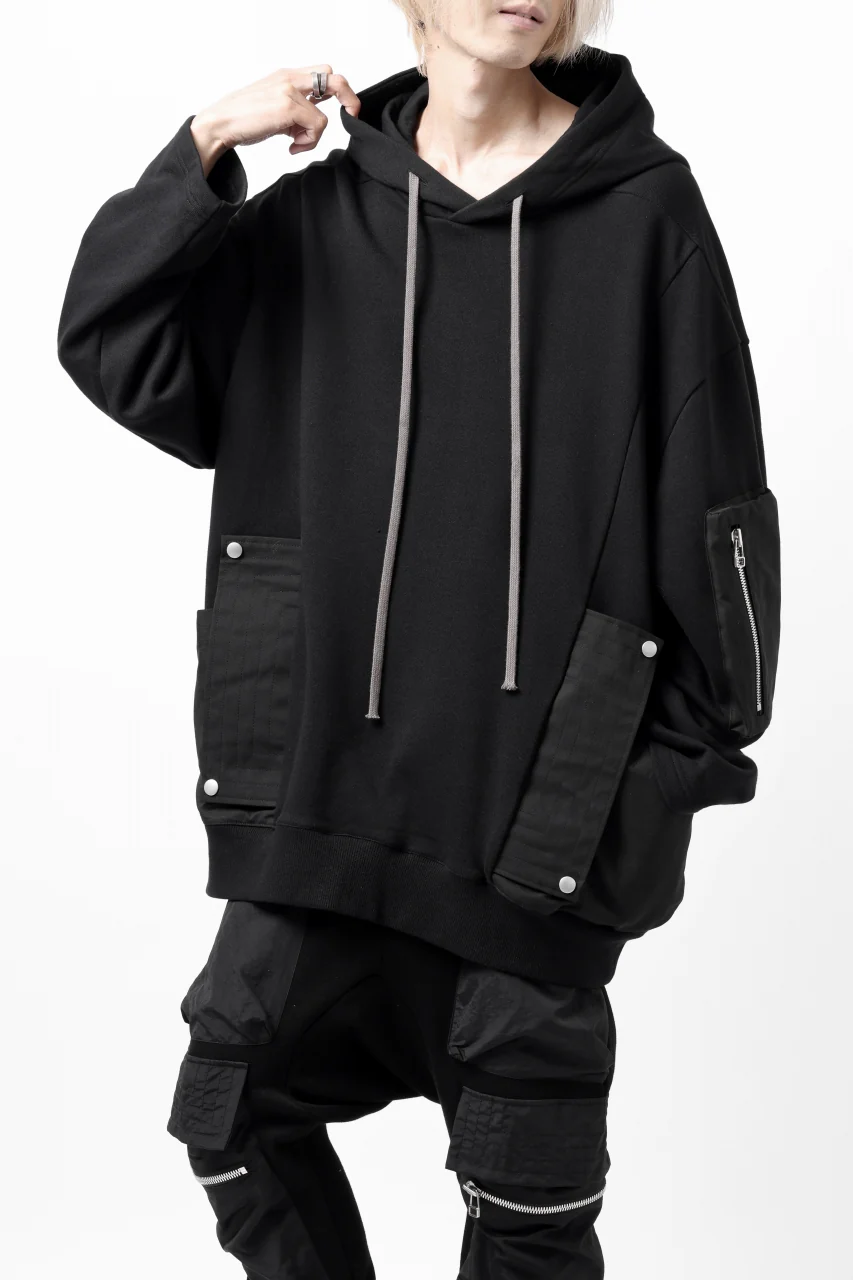 A.F ARTEFACT FLAP-DETAIL COMBINATION HOODIE / COTTON SWEAT (BLACK) - Image 8