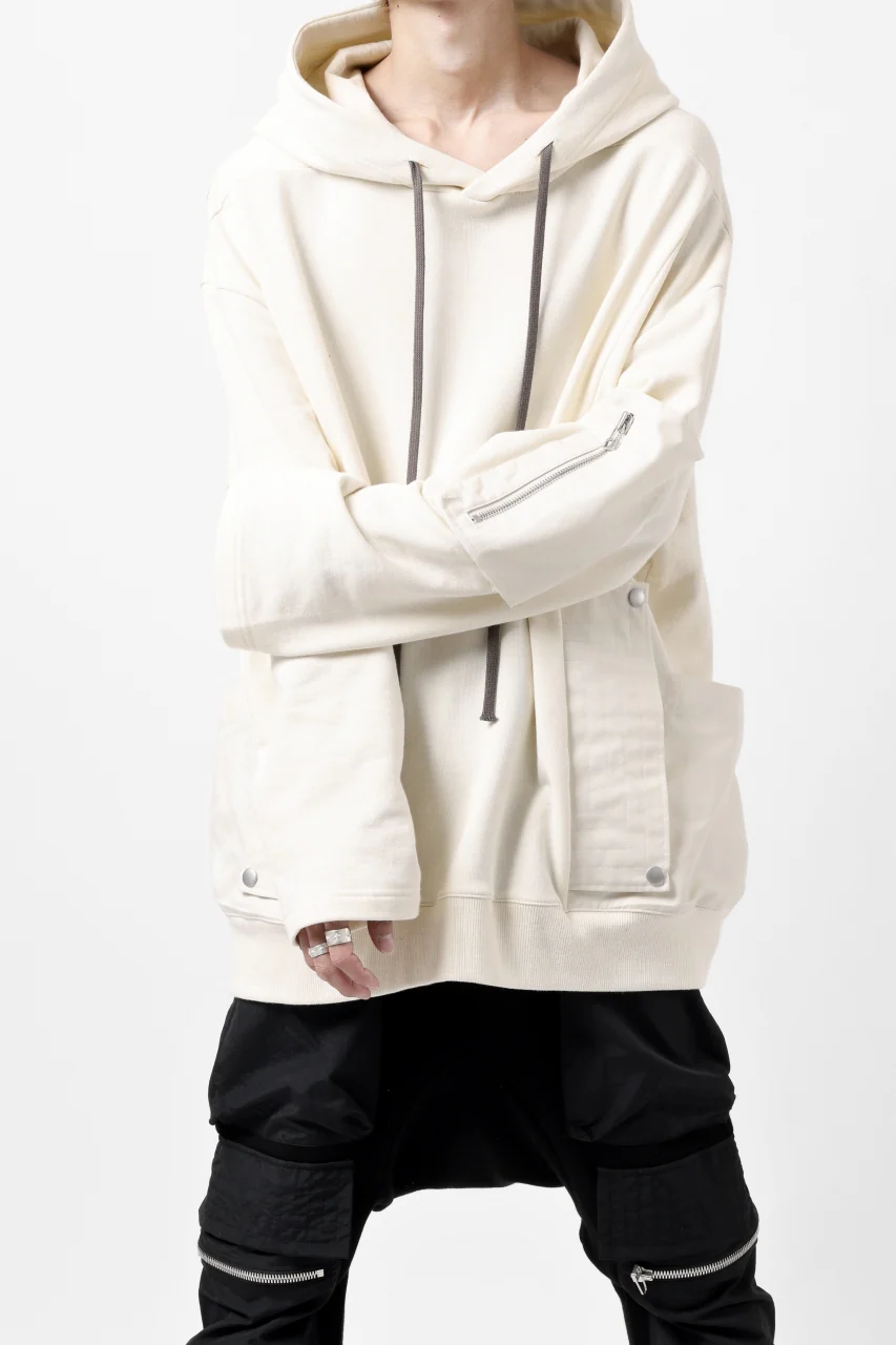 A.F ARTEFACT FLAP-DETAIL COMBINATION HOODIE / COTTON SWEAT (IVORY) - Image 5