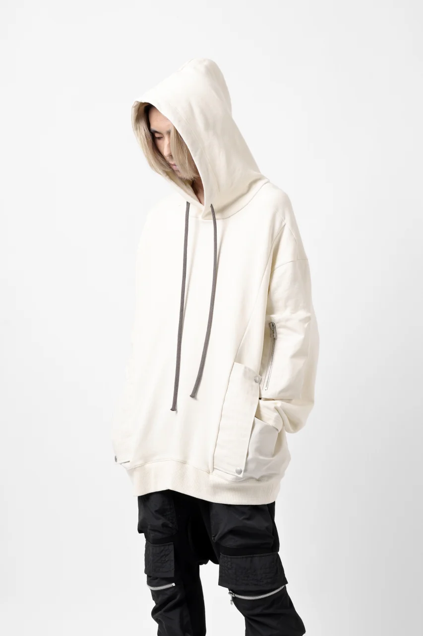 A.F ARTEFACT FLAP-DETAIL COMBINATION HOODIE / COTTON SWEAT (IVORY) - Image 8