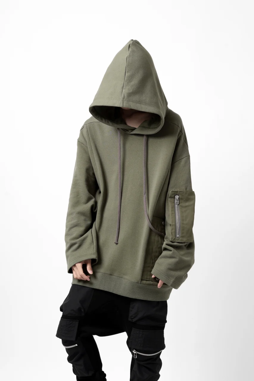 A.F ARTEFACT FLAP-DETAIL COMBINATION HOODIE / COTTON SWEAT (KHAKI) - Image 11