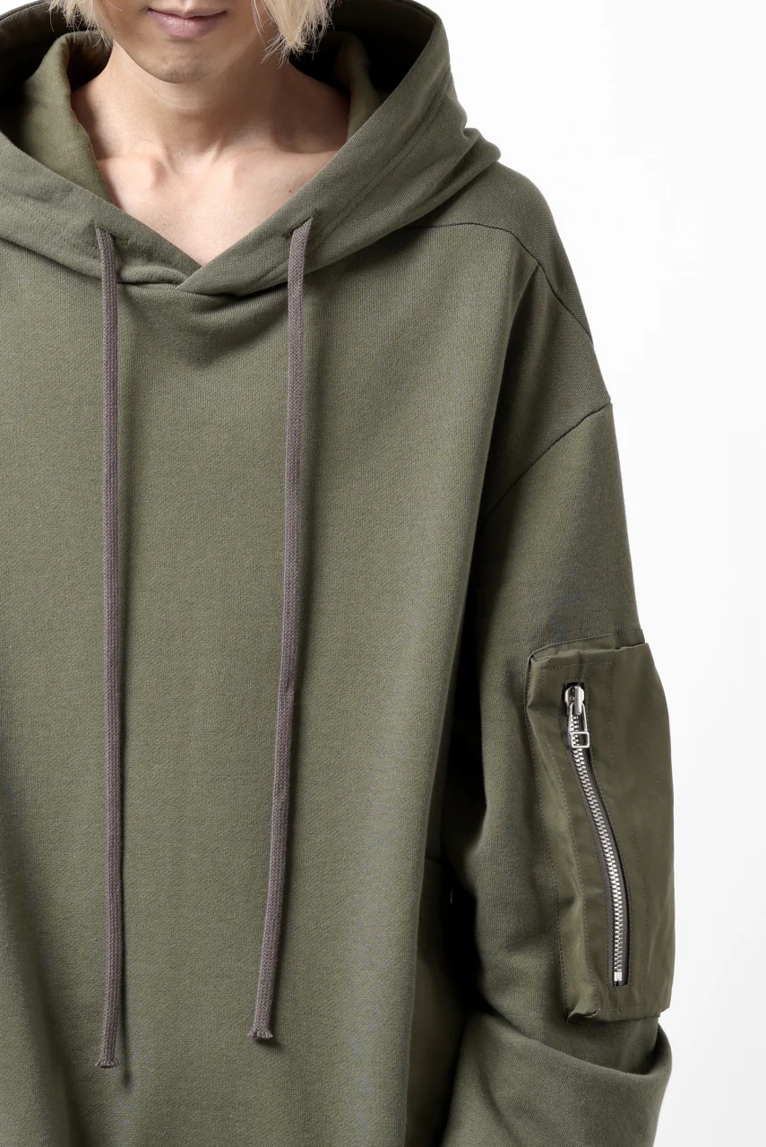 A.F ARTEFACT FLAP-DETAIL COMBINATION HOODIE / COTTON SWEAT (KHAKI) - Image 13