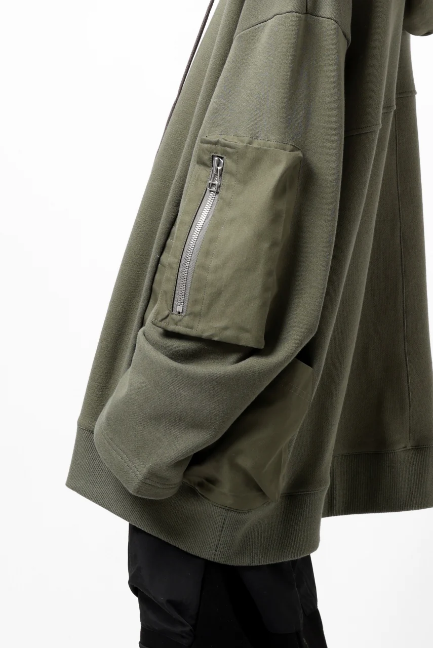 A.F ARTEFACT FLAP-DETAIL COMBINATION HOODIE / COTTON SWEAT (KHAKI) - Image 15