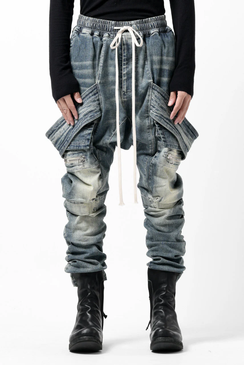 A.F ARTEFACT FLAP-DETAIL SLIM CARGO PANTS / FADED AGEING DENIM (INDIGO) - Image 16