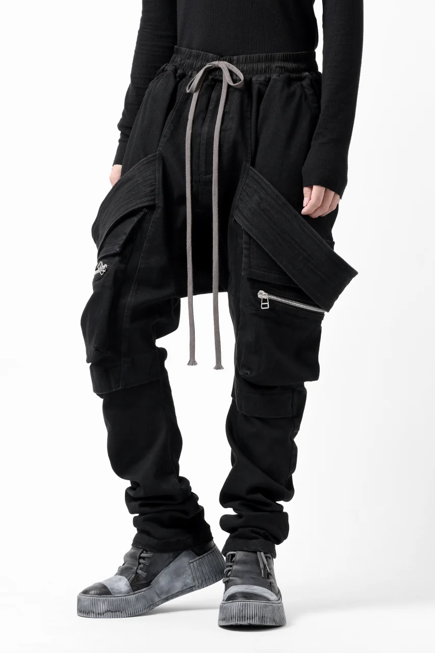 A.F ARTEFACT FLAP-DETAIL SLIM CARGO PANTS / HI-STRETCH DENIM (BLACK) - Image 19