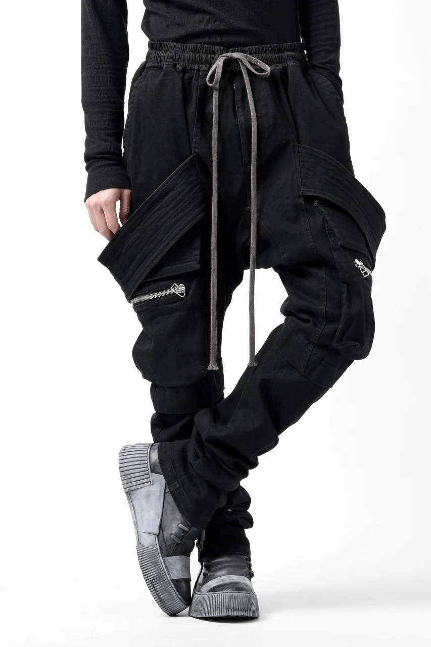 A.F ARTEFACT FLAP-DETAIL SLIM CARGO PANTS / HI-STRETCH DENIM (BLACK) - Image 23