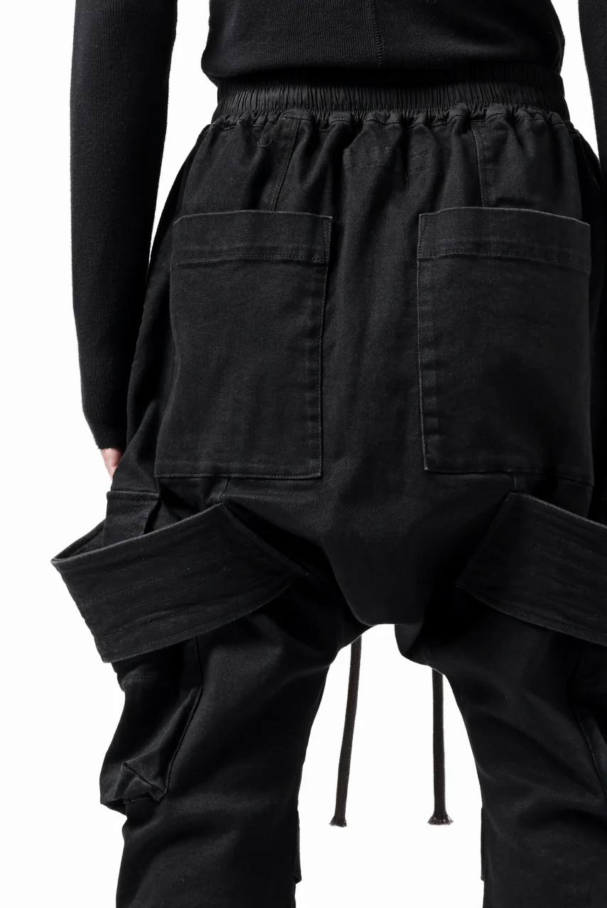A.F ARTEFACT FLAP-DETAIL SLIM CARGO PANTS / HI-STRETCH DENIM (BLACK) - Image 34
