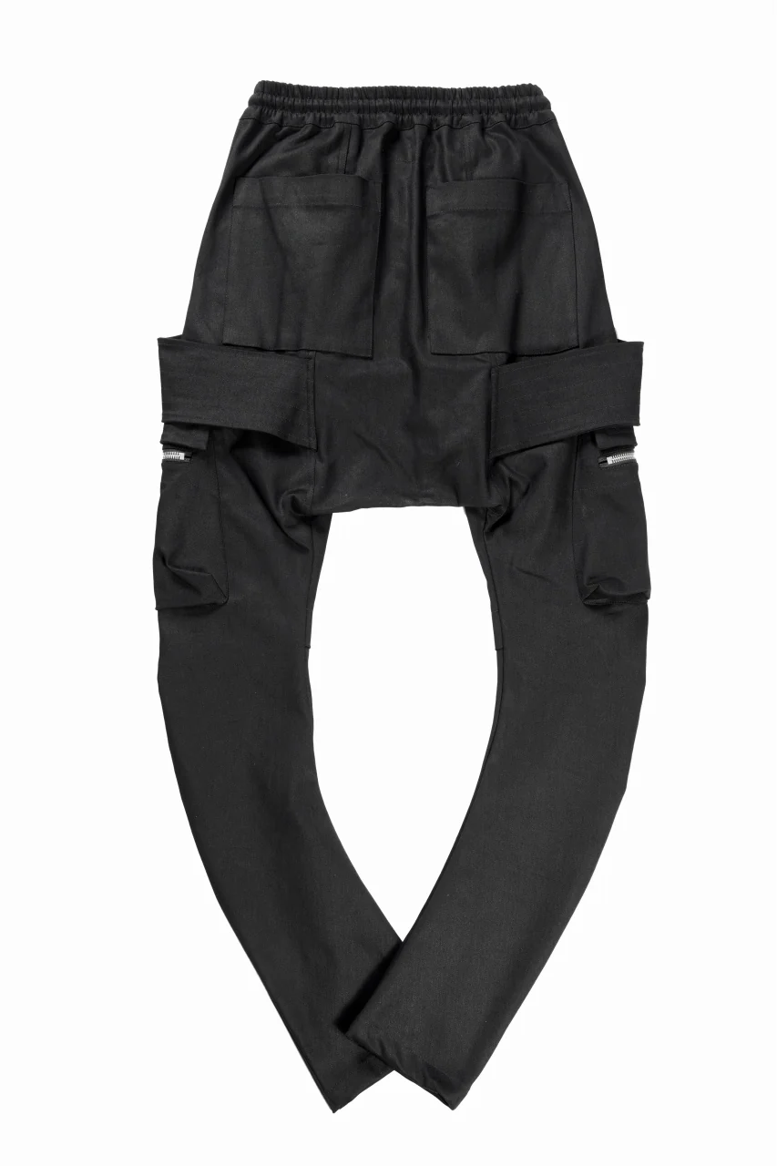 A.F ARTEFACT FLAP-DETAIL SLIM CARGO PANTS / HI-STRETCH DENIM (BLACK) - Image 2