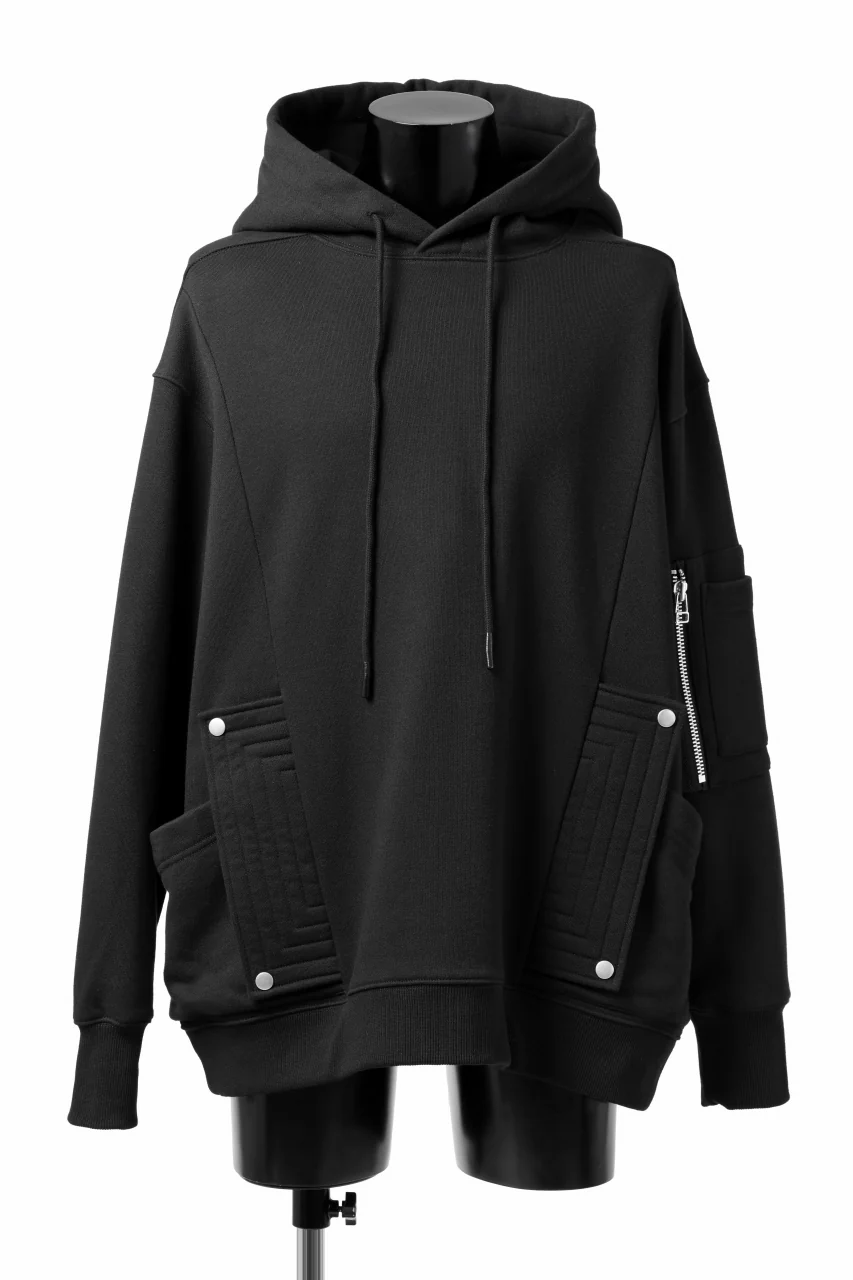 A.F ARTEFACT FLAP-DETAIL SWEAT HOODIE (BLACK)