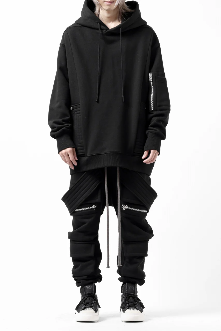 A.F ARTEFACT FLAP-DETAIL SWEAT HOODIE (BLACK) - Image 13