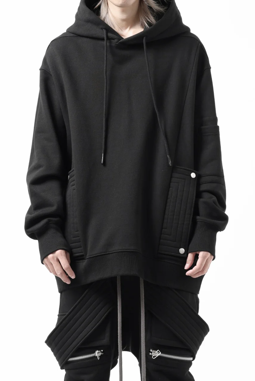 A.F ARTEFACT FLAP-DETAIL SWEAT HOODIE (BLACK) - Image 2