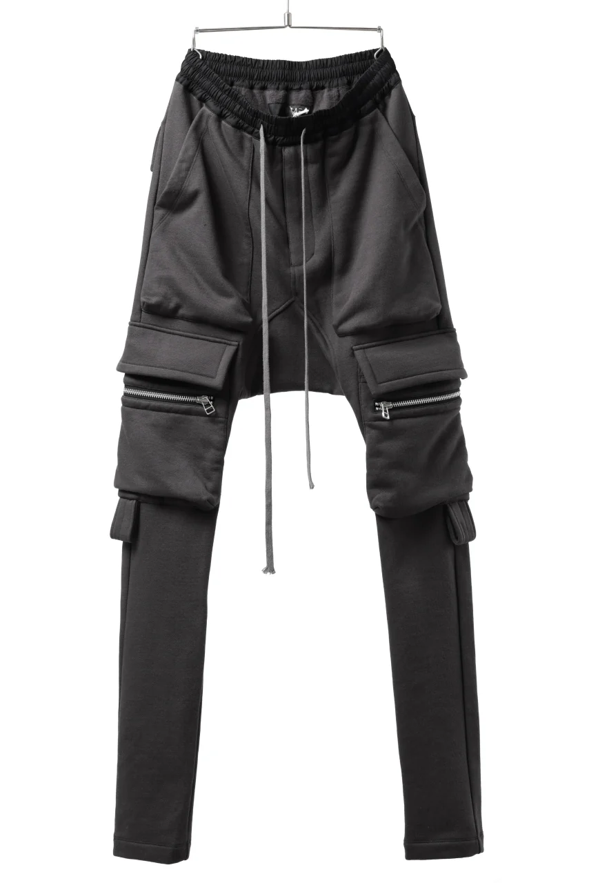 A.F ARTEFACT FLAP ZIP SARROUEL SKINNY PANTS (DARK GREY)
