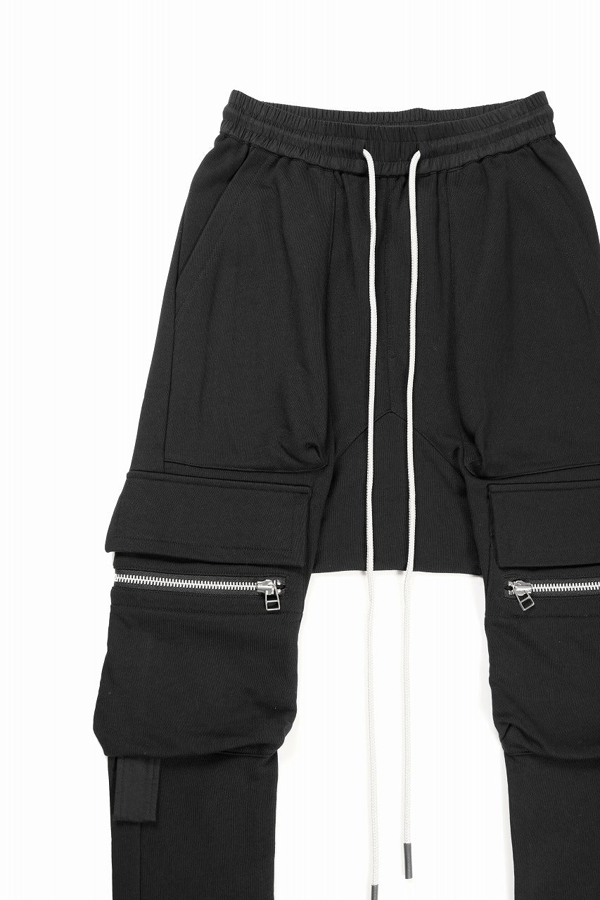 A.F ARTEFACT FLAP ZIP SARROUEL SKINNY SWEAT PANTS (BLACK) - Image 3
