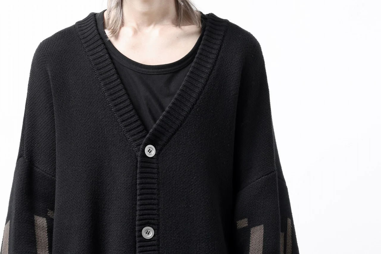 A.F ARTEFACT GEO PATTERN COTTON KNIT CARDIGAN /  (BLACK x BROWN) - Image 25