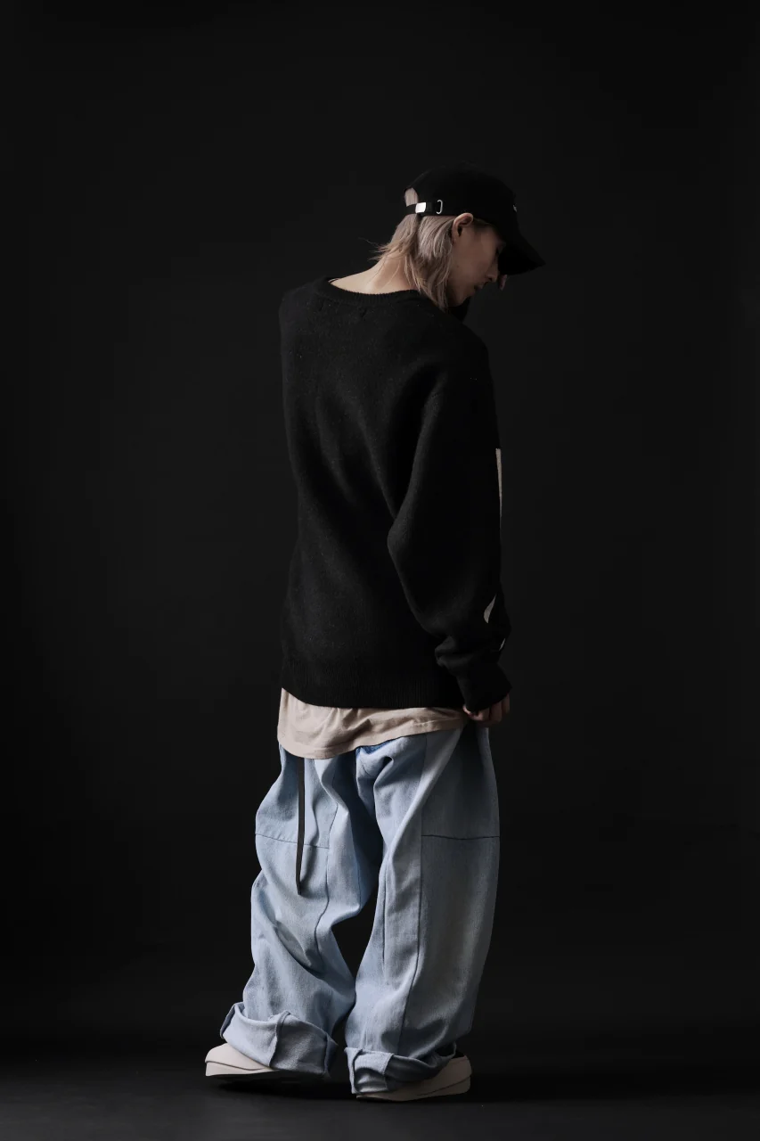 A.F ARTEFACT GEO PATTERN KNIT TOPS (BLACK x BEIGE) - Image 21