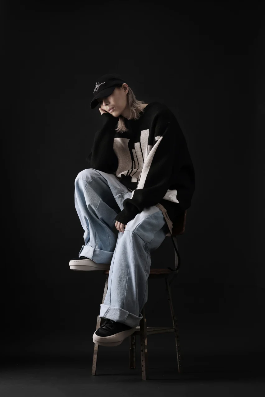 A.F ARTEFACT GEO PATTERN KNIT TOPS (BLACK x BEIGE) - Image 22