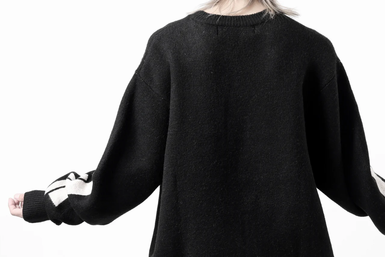 A.F ARTEFACT GEO PATTERN KNIT TOPS (BLACK x BEIGE) - Image 40