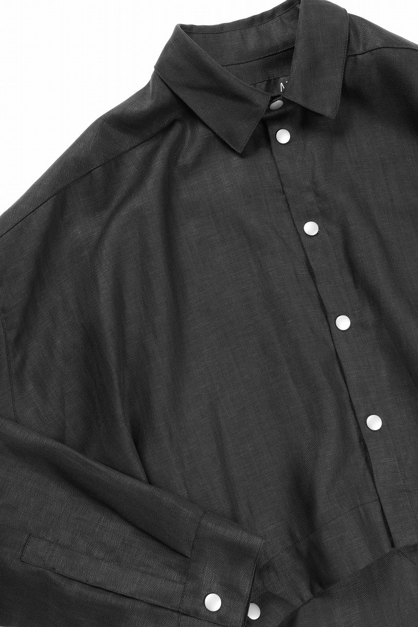A.F ARTEFACT HERRINGBONE LINEN SHORT LENGTH SHIRT (BLACK) - Image 7