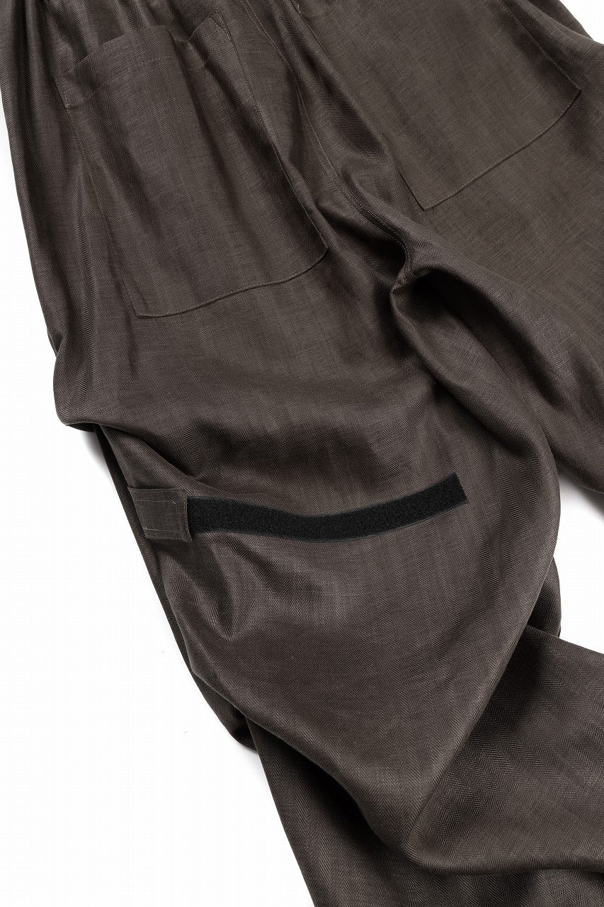 A.F ARTEFACT HERRINGBONE LINEN TUCK WIDE PANTS (BROWN) - Image 10