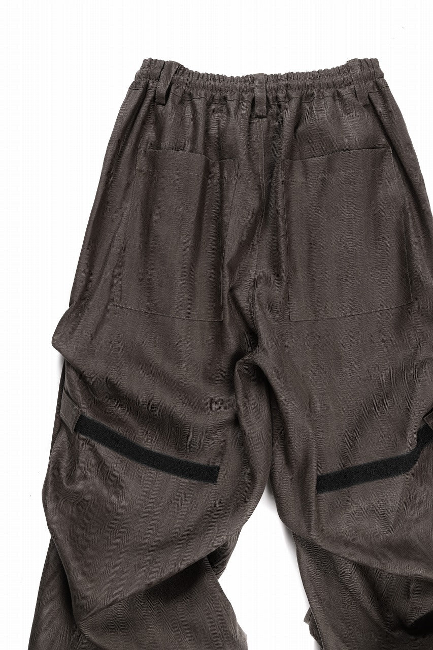 A.F ARTEFACT HERRINGBONE LINEN TUCK WIDE PANTS (BROWN) - Image 9
