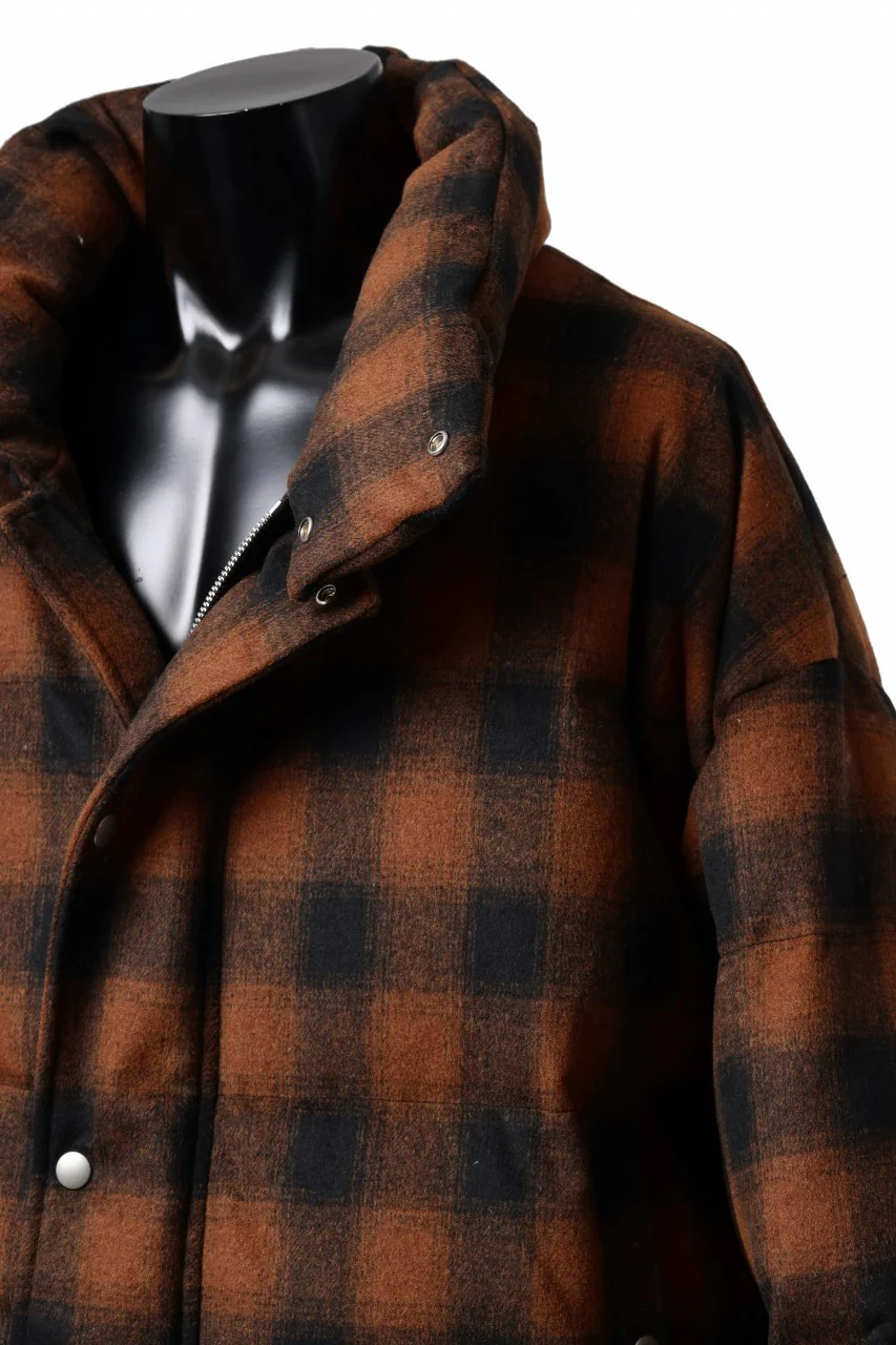 A.F ARTEFACT HIGH NECK DOWN JACKET / OMBRE CHECK FLANNEL (BLACK x ORANGE) - Image 14
