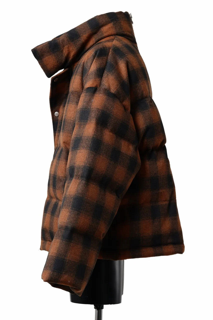 A.F ARTEFACT HIGH NECK DOWN JACKET / OMBRE CHECK FLANNEL (BLACK x ORANGE) - Image 4