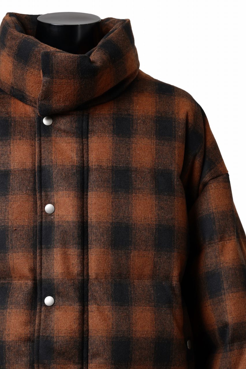 A.F ARTEFACT HIGH NECK DOWN JACKET / OMBRE CHECK FLANNEL (BLACK x ORANGE) - Image 9