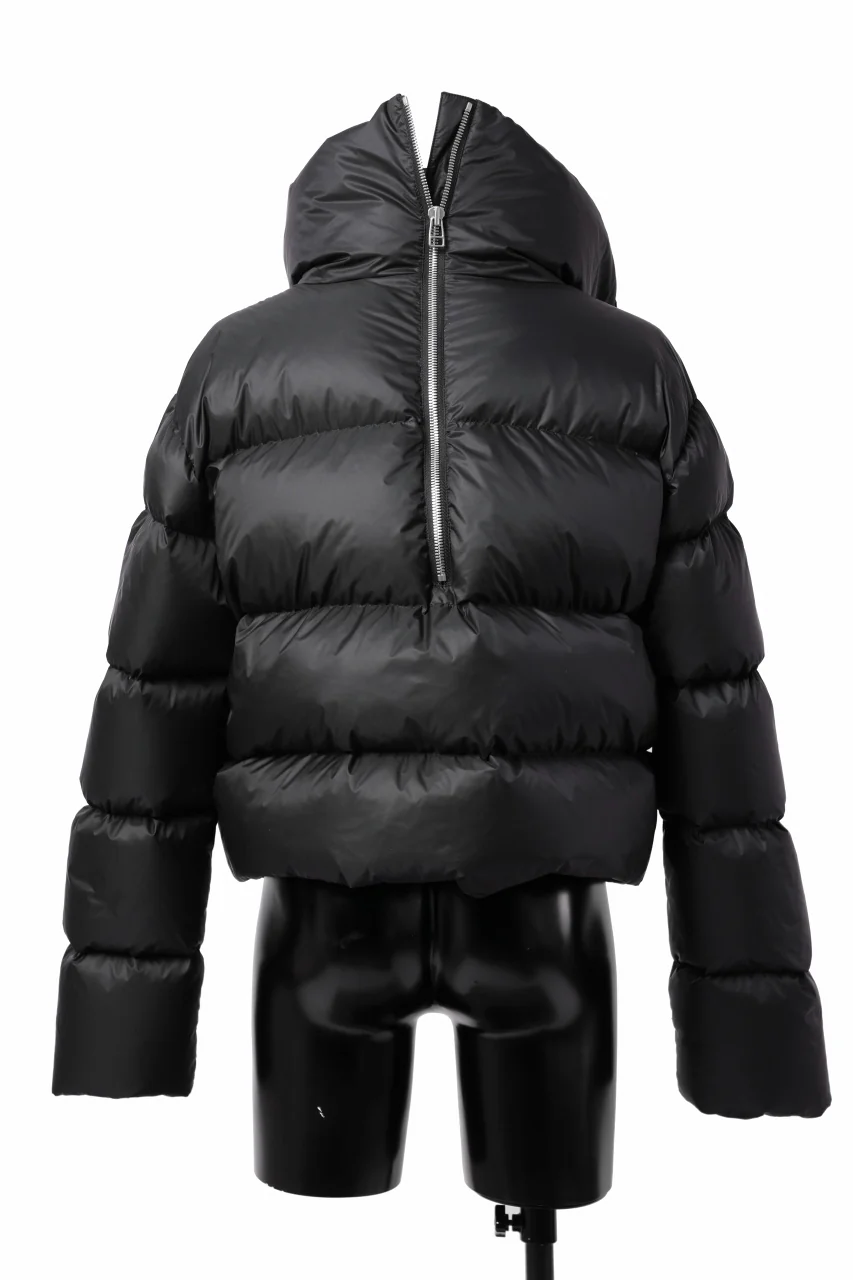 A.F ARTEFACT HIGH-NECK SHORT DOWN JACKET (BLACK) - Image 13