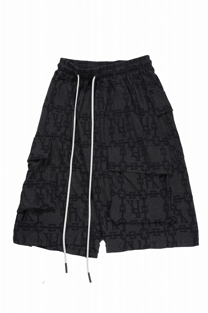 A.F ARTEFACT JACGURD CARGO SHORTS (BLACK x DARK GREY) - Image 2