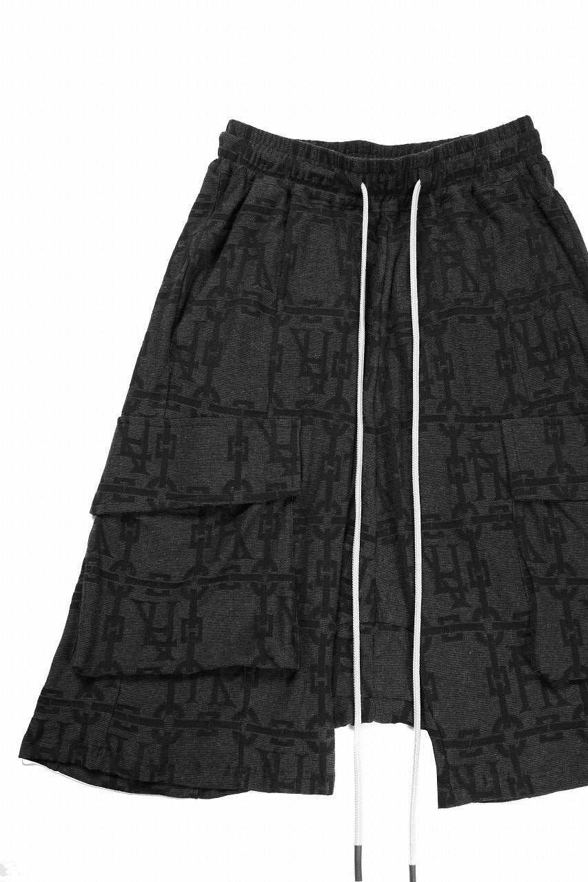 A.F ARTEFACT JACGURD CARGO SHORTS (BLACK x DARK GREY) - Image 4