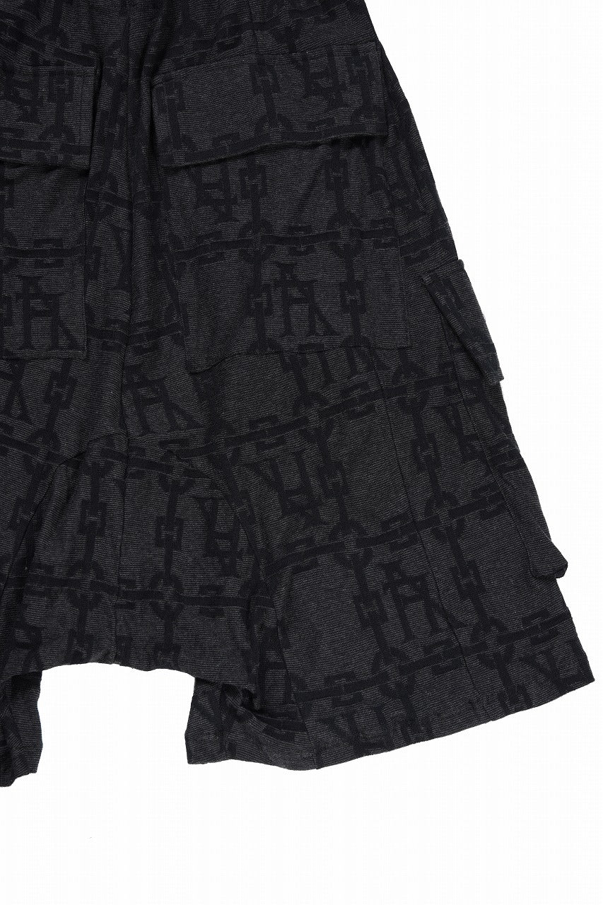 A.F ARTEFACT JACGURD CARGO SHORTS (BLACK x DARK GREY) - Image 8