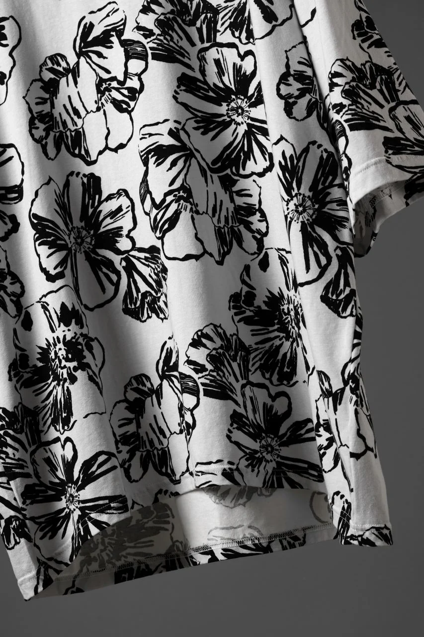 A.F ARTEFACT limited FLOWER PRINT SHORT SLEEVE TEE (WHITE x BLACK) - Image 8