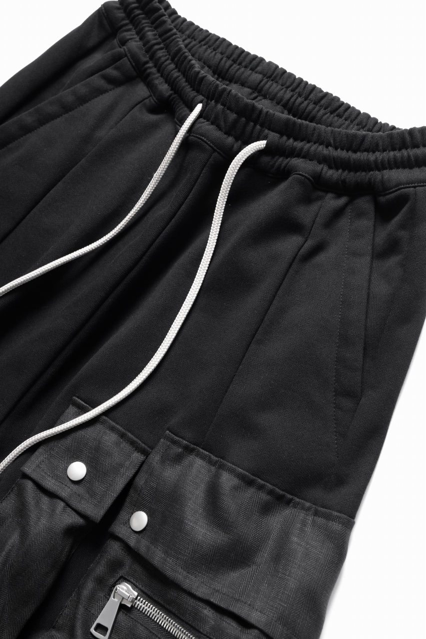 A.F ARTEFACT LINEN COMBINATION SWEAT CARGO-SHORTS (BLACK) - Image 4