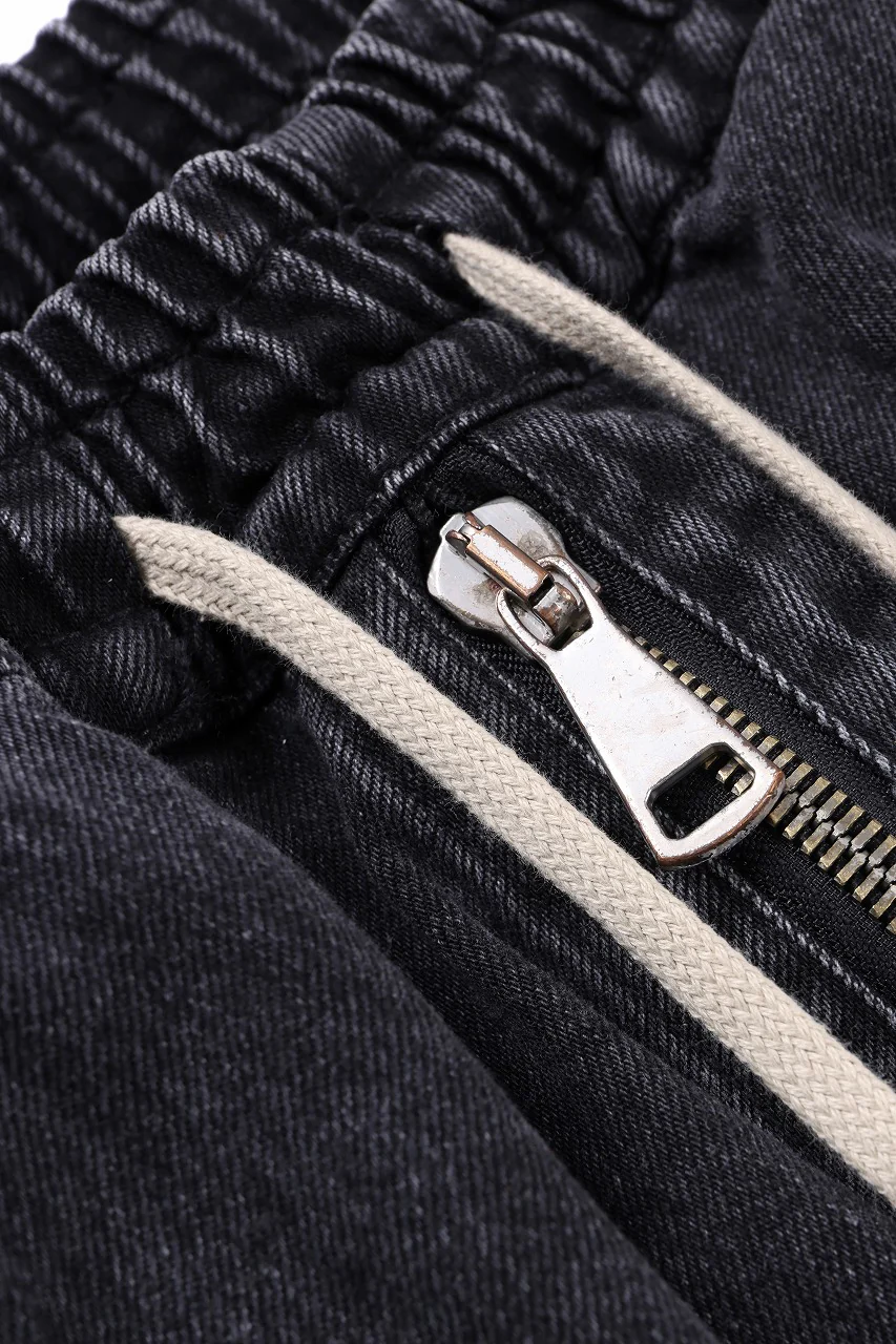 A.F ARTEFACT LOWCROTCH MILITARY WIDE SHORTS / FADED DENIM (BLACK) - Image 9