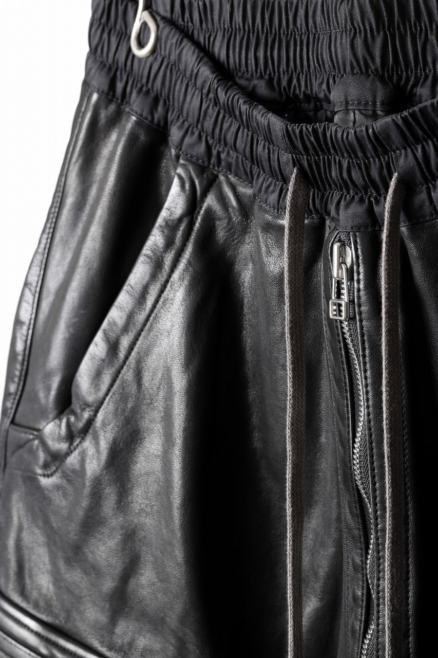 A.F ARTEFACT LOWCROTCH MILITARY WIDE SHORTS / SOFT GOAT LEATHER (BLACK) - Image 8