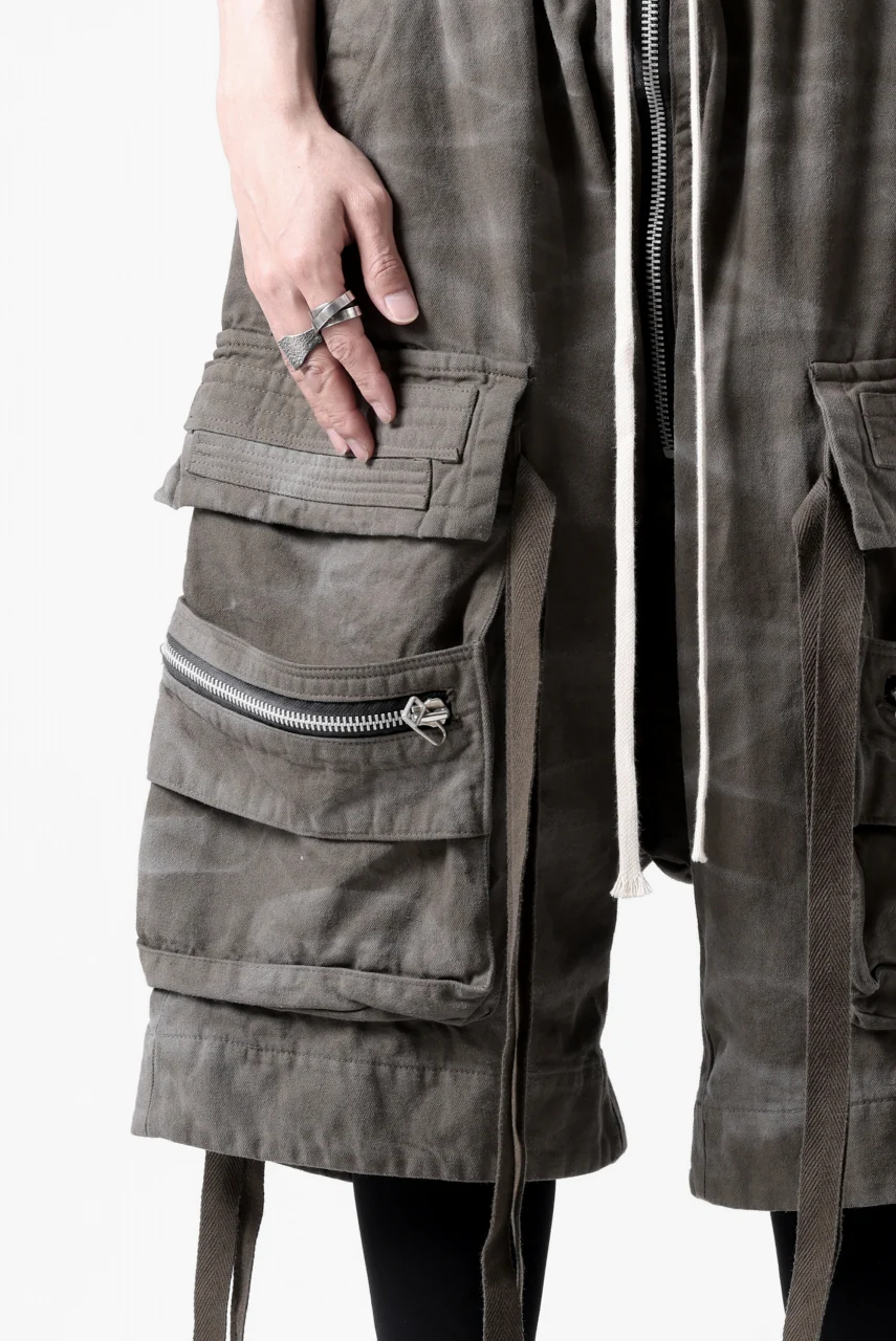 A.F ARTEFACT LOWCROTCH MILITARY WIDE SHORTS / VINTAGE DYED (KHAKI) - Image 16