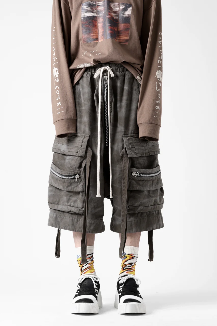 A.F ARTEFACT LOWCROTCH MILITARY WIDE SHORTS / VINTAGE DYED (KHAKI) - Image 4