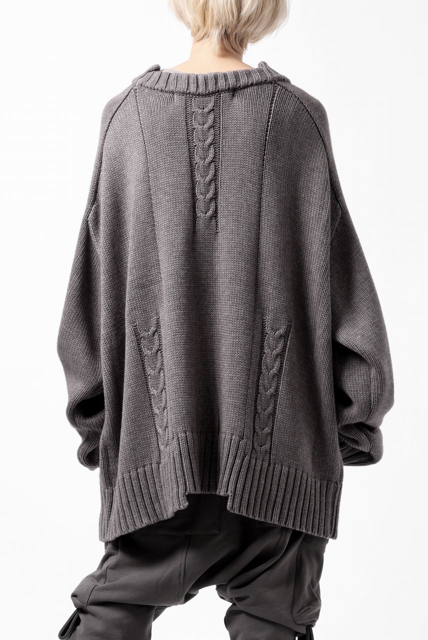 A.F ARTEFACT LOWGAUGE CABLE KNIT PULLOVER IRREGULAR-HEM (GREY) - Image 4
