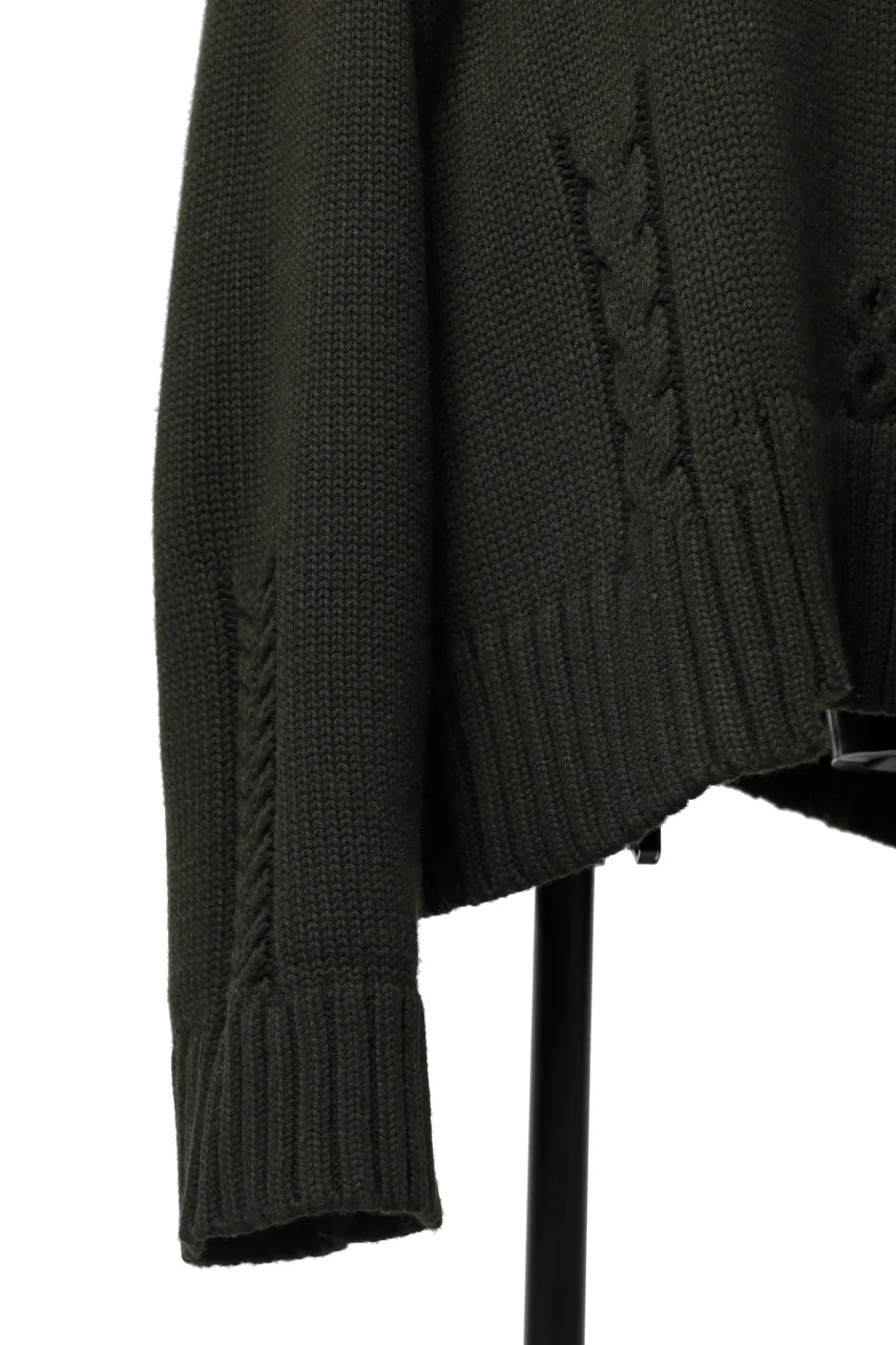 A.F ARTEFACT LOWGAUGE CABLE KNIT PULLOVER IRREGULAR-HEM (KHAKI) - Image 14