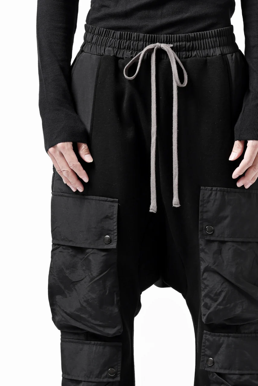 A.F ARTEFACT MILITARY CARGO SARROUEL PANTS / BOMBER HEAT® + NYLON (BLACK) - Image 25
