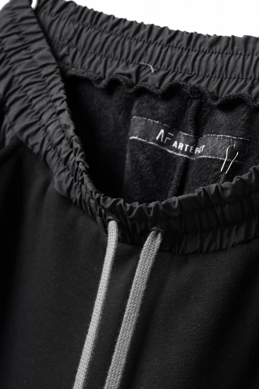 A.F ARTEFACT MILITARY CARGO SARROUEL SHORTS / BOMBER HEAT® + NYLON (BLACK) - Image 8