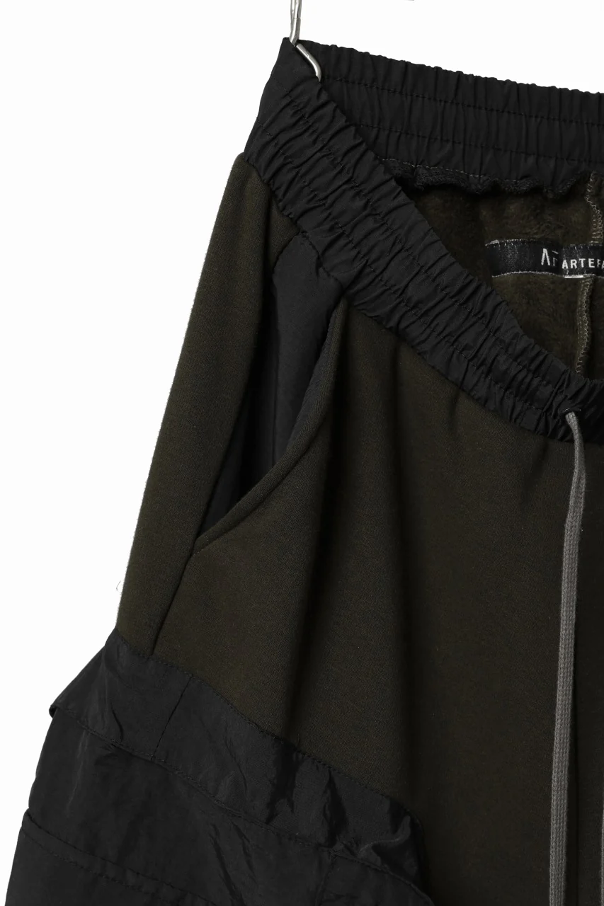A.F ARTEFACT MILITARY CARGO SARROUEL SHORTS / BOMBER HEAT® + NYLON (KHAKI) - Image 7