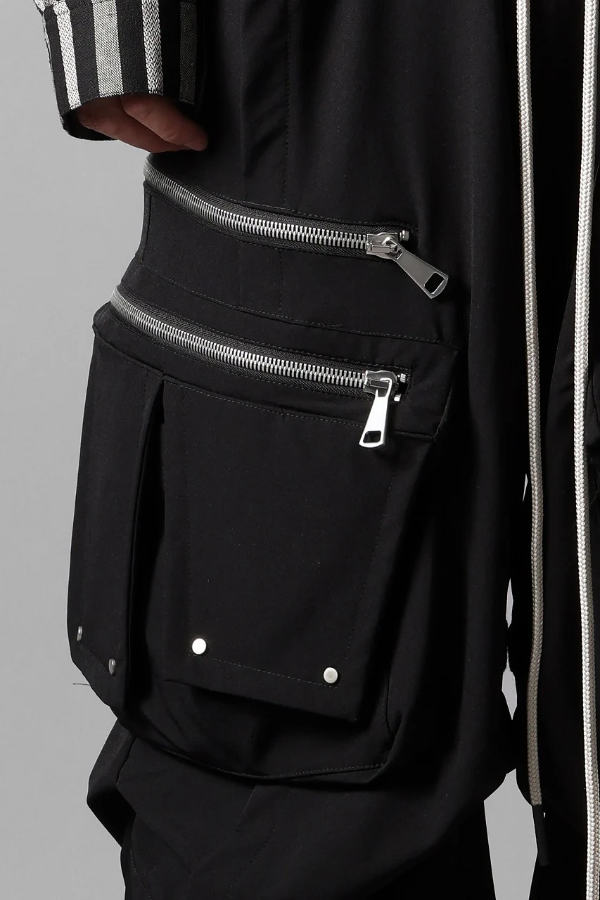 A.F ARTEFACT MULTI FLAP WIDE PANTS / TECH SMOOTH (BLACK) - Image 4