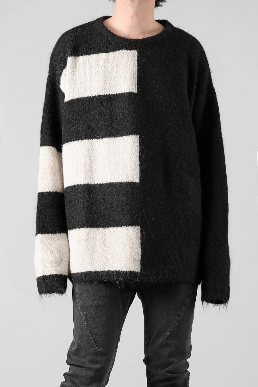 A.F ARTEFACT OVER SIZED BORDER  COMBI KNIT TOPS / MIX WOOL (BLACK x IVORY) - Image 2