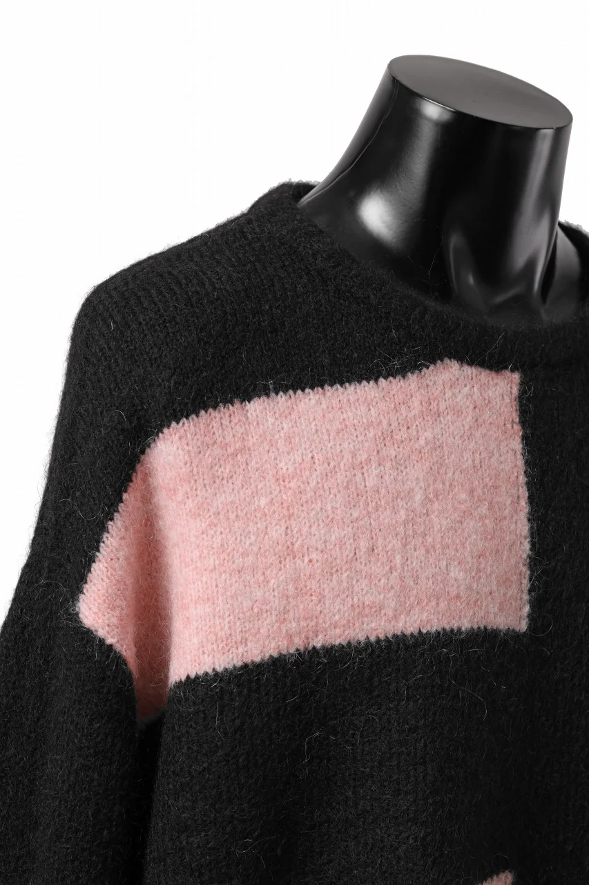 A.F ARTEFACT OVER SIZED BORDER COMBI KNIT TOPS / MIX WOOL (BLACK x PINK) - Image 8