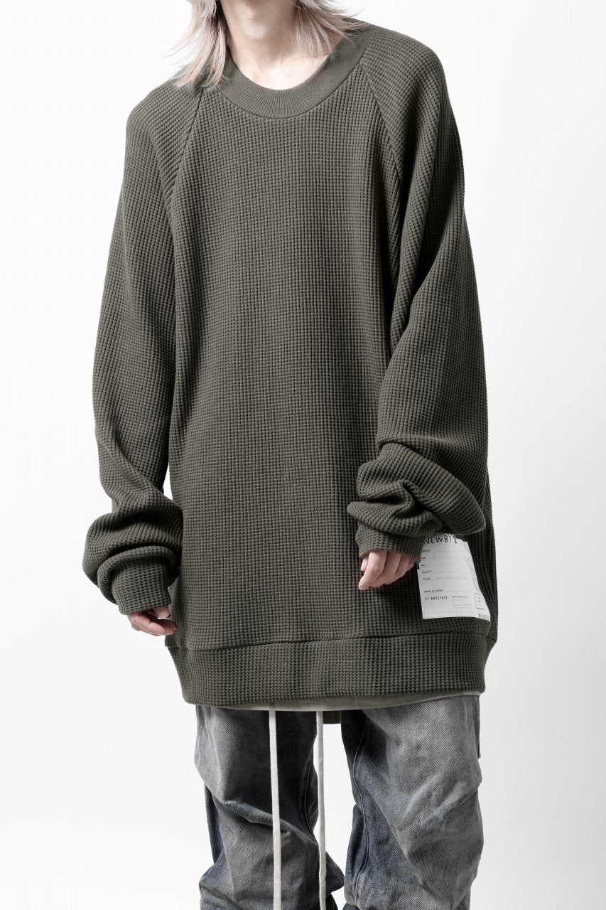 A.F ARTEFACT OVER SIZED DOLMAN LONG PULL OVER / WAFFLE COTTON JERSEY (KHAKI) - Image 9