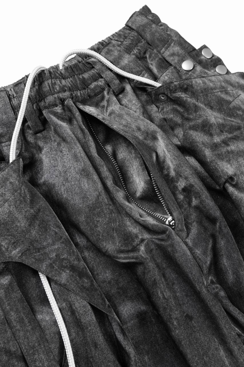 A.F ARTEFACT PARACHUTE WIDE CARGO PANTS / UNEVEN TEXTURE (BLACK) - Image 8