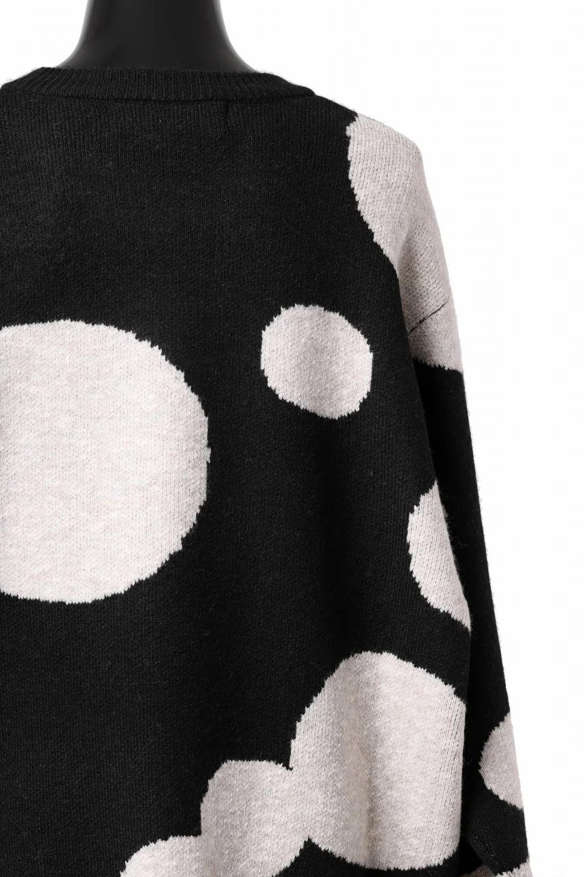 A.F ARTEFACT POLKA PATTERN KNIT TOPS (BLACK x BEIGE) - Image 17