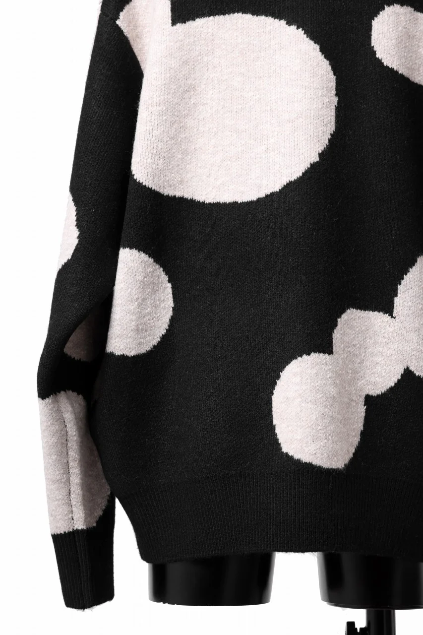 A.F ARTEFACT POLKA PATTERN KNIT TOPS (BLACK x BEIGE) - Image 18